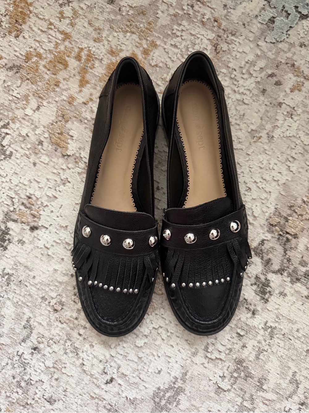 Cinq a sept Gina Hardware Kiltie Loafer Size 38